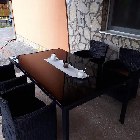 Апартаменты Relax Apartman *