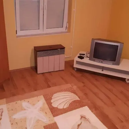 Апартаменты Relax Apartman *